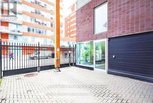 308 - 360 Cumberland Street, Ottawa, Ontario  K1N 0B1 - Photo 5 - X12816038