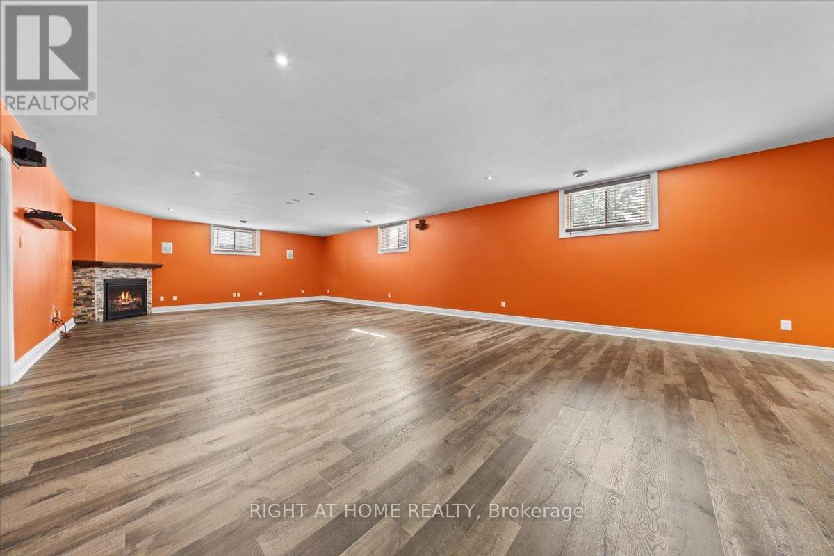 6833 Suncrest Drive, Ottawa, Ontario  K4P 0B2 - Photo 31 - X12816056