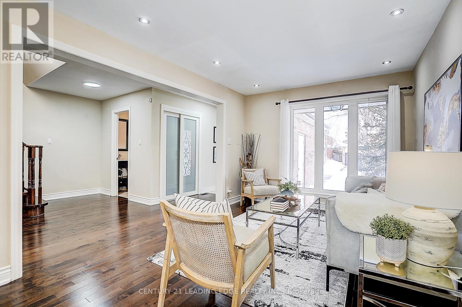 88 Spragg Circle, Markham, Ontario  L3P 5W6 - Photo 11 - N12815690