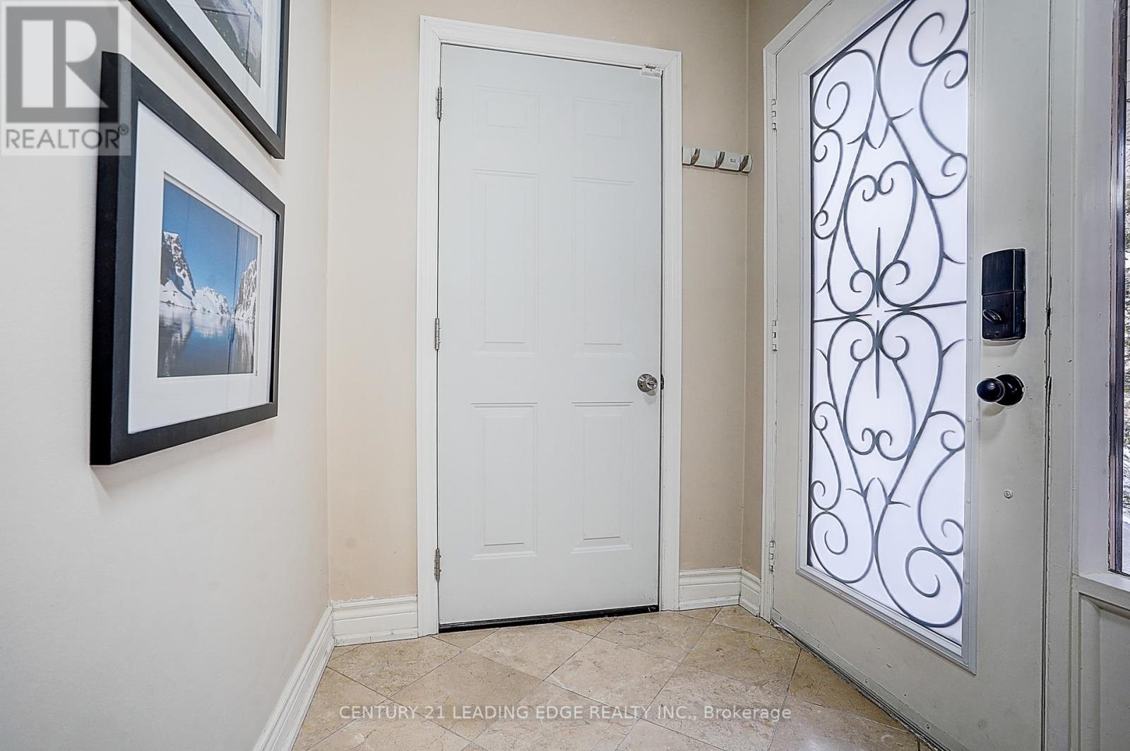 88 Spragg Circle, Markham, Ontario  L3P 5W6 - Photo 3 - N12815690