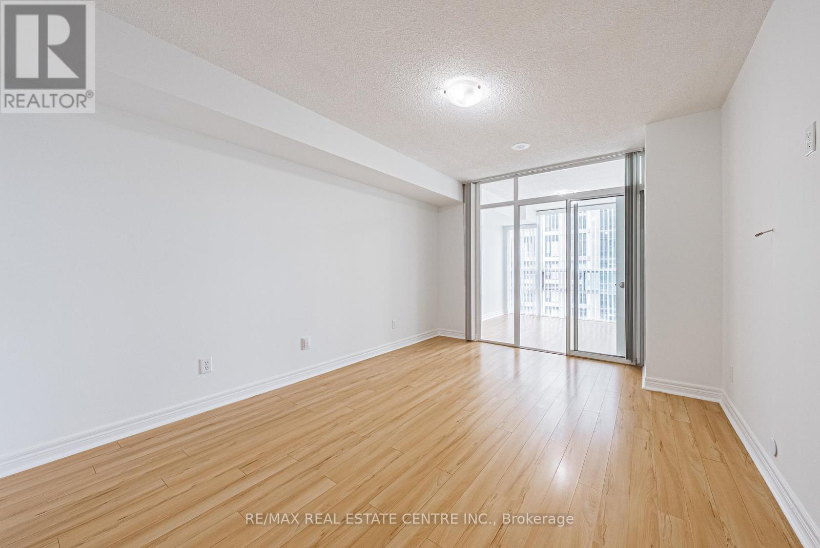 2201 - 156 Enfield Place, Mississauga, Ontario  L5B 3J2 - Photo 19 - W12791748