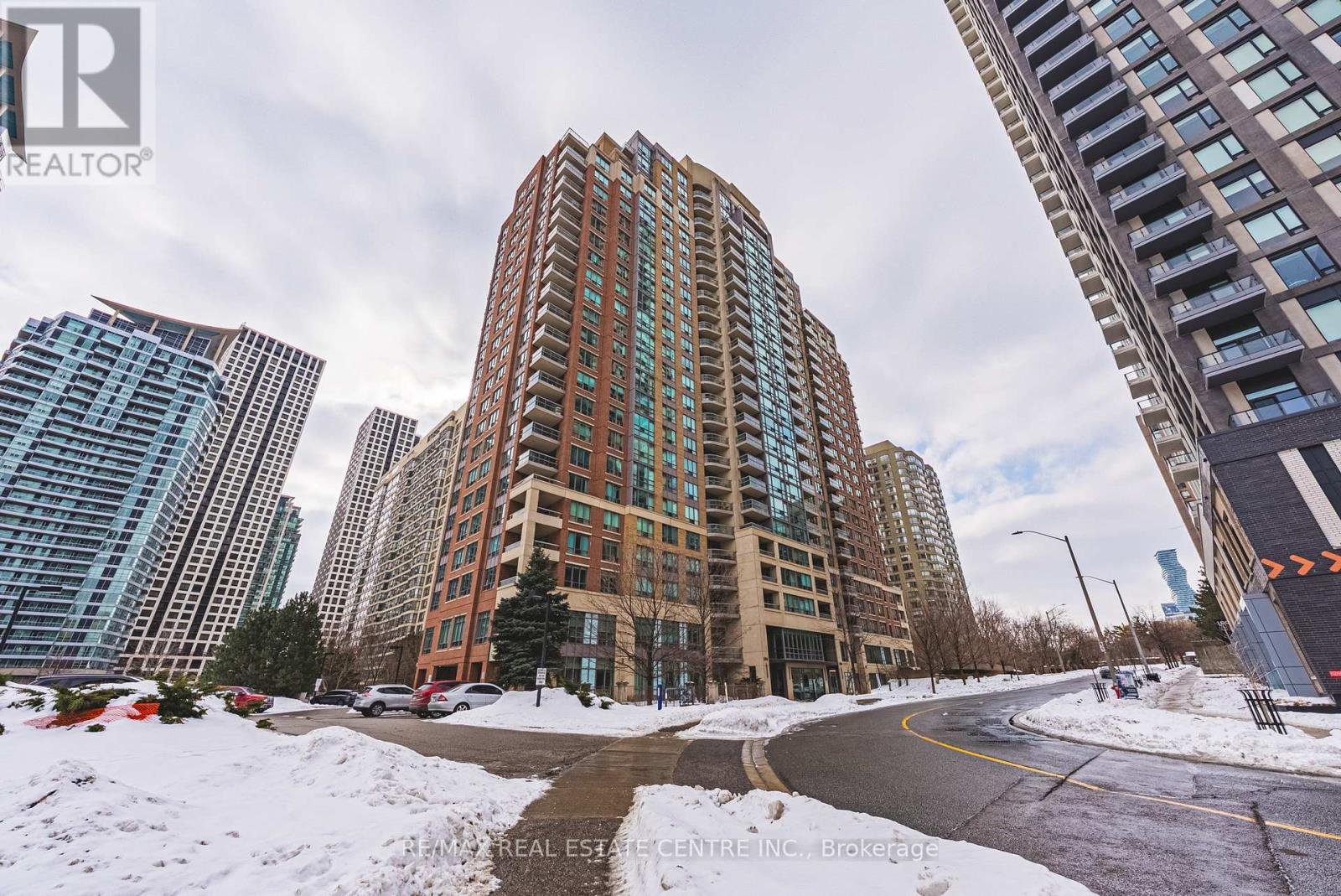2201 - 156 ENFIELD PLACE, Mississauga, Ontario
