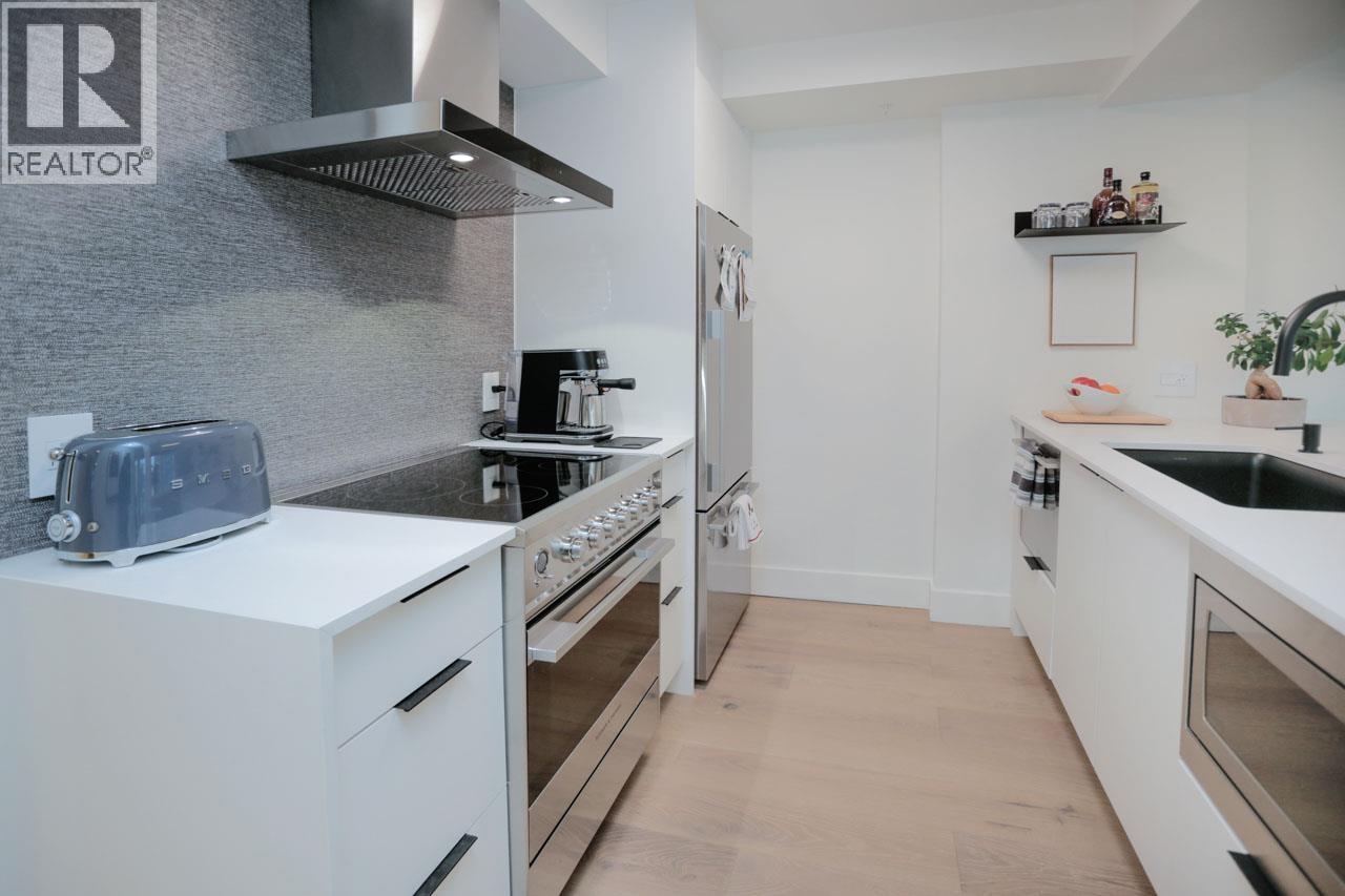 703 1288 Alberni Street, Vancouver, British Columbia  V6E 4N5 - Photo 1 - R3092989