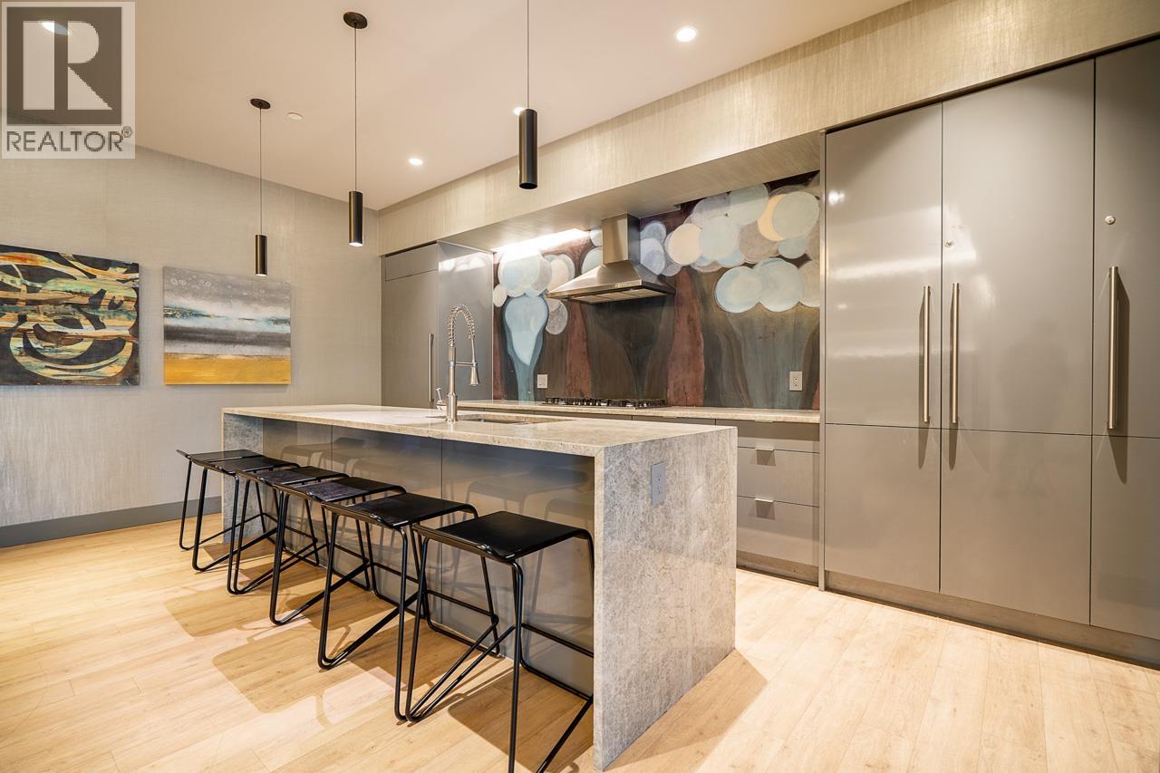 701 112 E 13th Street, North Vancouver, British Columbia  V7L 0E4 - Photo 11 - R3093029