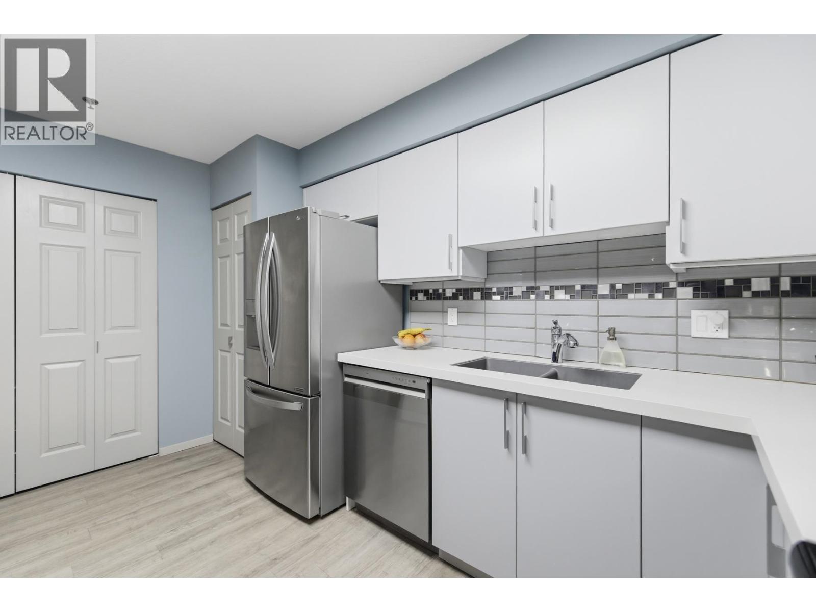 301 1148 Westwood Street, Coquitlam, British Columbia  V3B 4S4 - Photo 13 - R3093041