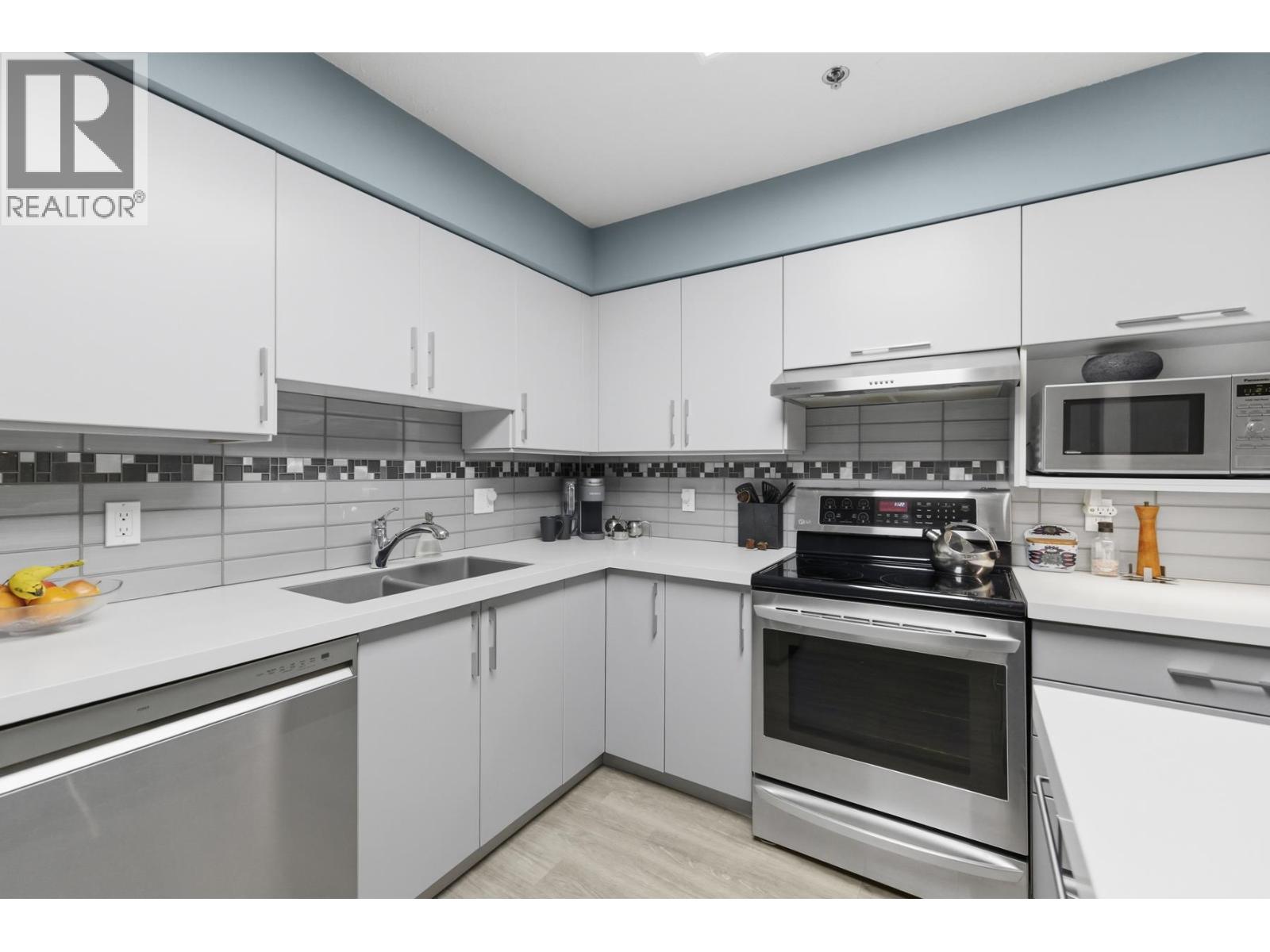 301 1148 Westwood Street, Coquitlam, British Columbia  V3B 4S4 - Photo 9 - R3093041