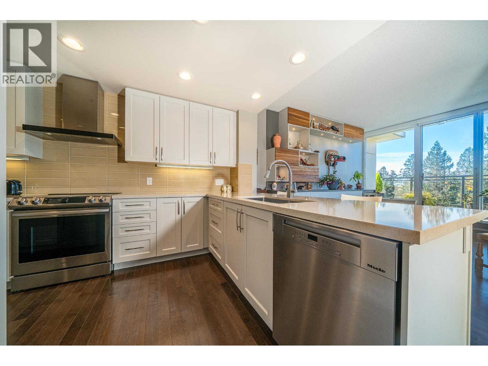 1004 1415 Parkway Boulevard, Coquitlam, British Columbia  V3E 0C7 - Photo 25 - R3093044