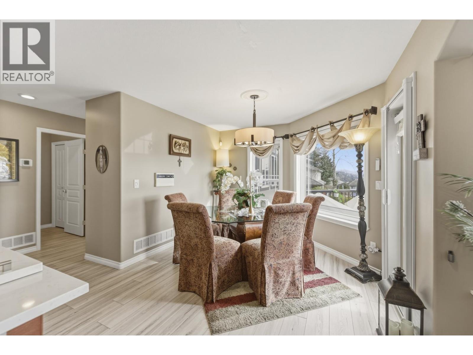 1542 Alpine Lane, Coquitlam, British Columbia  V3E 3A5 - Photo 10 - R3093026