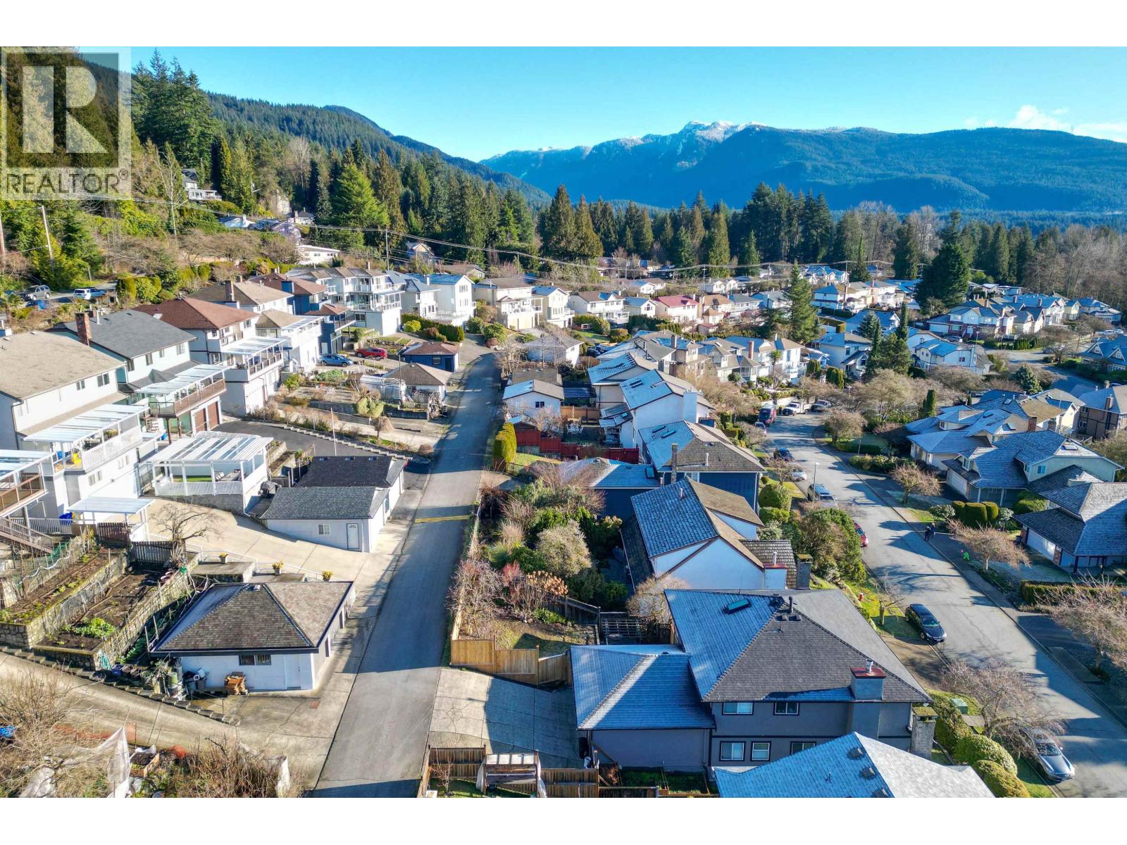 2735 Tempe Knoll Drive, North Vancouver, British Columbia  V7N 4K4 - Photo 31 - R3093033