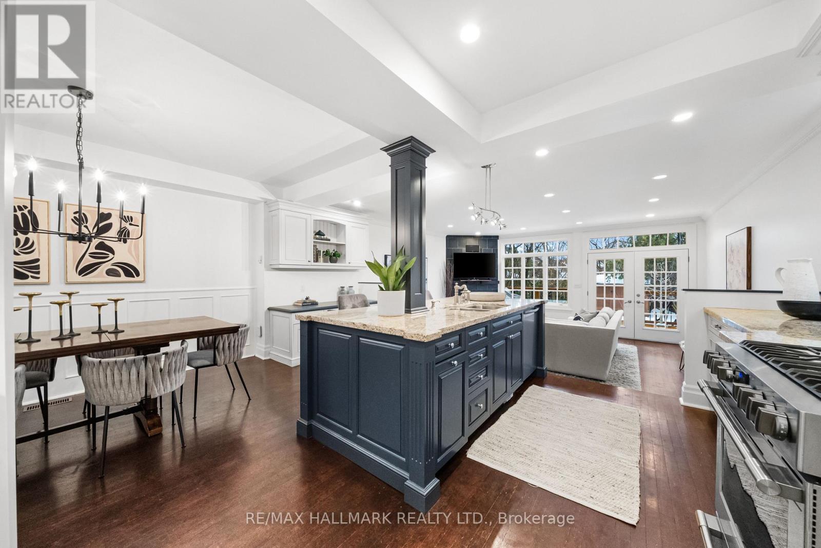 145 Wanless Avenue, Toronto, Ontario  M4N 1W3 - Photo 11 - C12816062