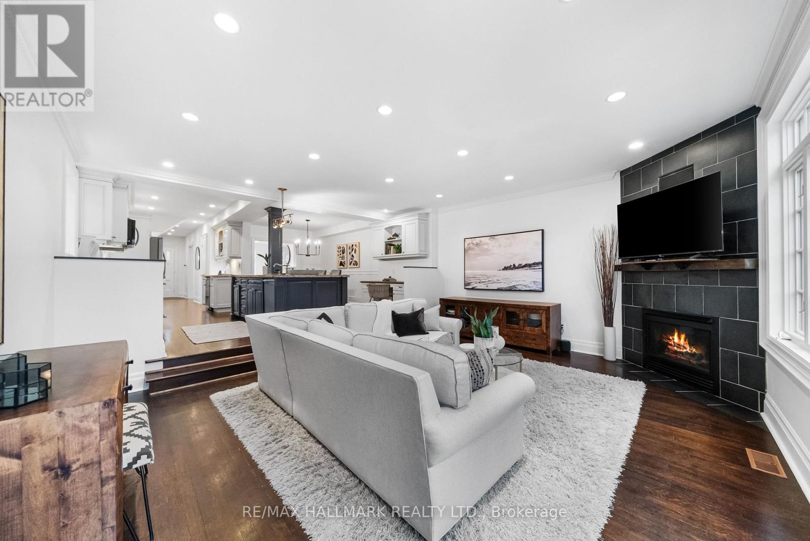 145 Wanless Avenue, Toronto, Ontario  M4N 1W3 - Photo 15 - C12816062