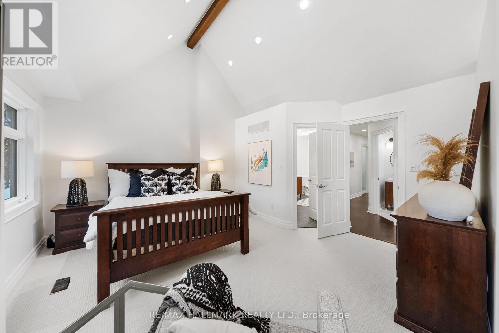 145 Wanless Avenue, Toronto, Ontario  M4N 1W3 - Photo 18 - C12816062