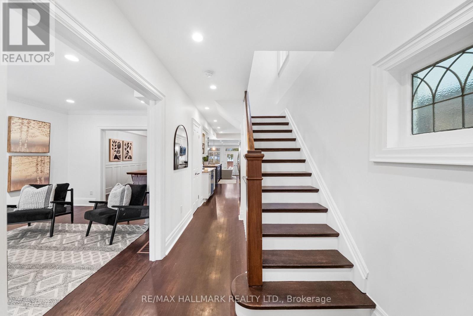 145 Wanless Avenue, Toronto, Ontario  M4N 1W3 - Photo 2 - C12816062