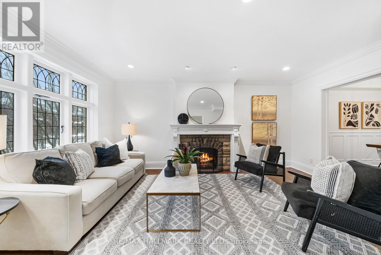 145 Wanless Avenue, Toronto, Ontario  M4N 1W3 - Photo 3 - C12816062