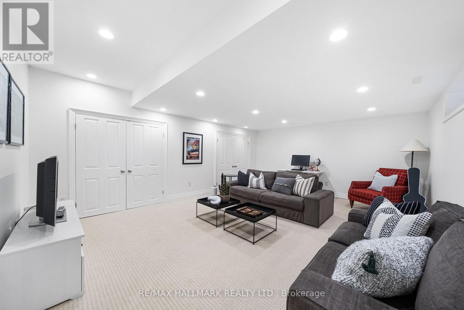 145 Wanless Avenue, Toronto, Ontario  M4N 1W3 - Photo 32 - C12816062