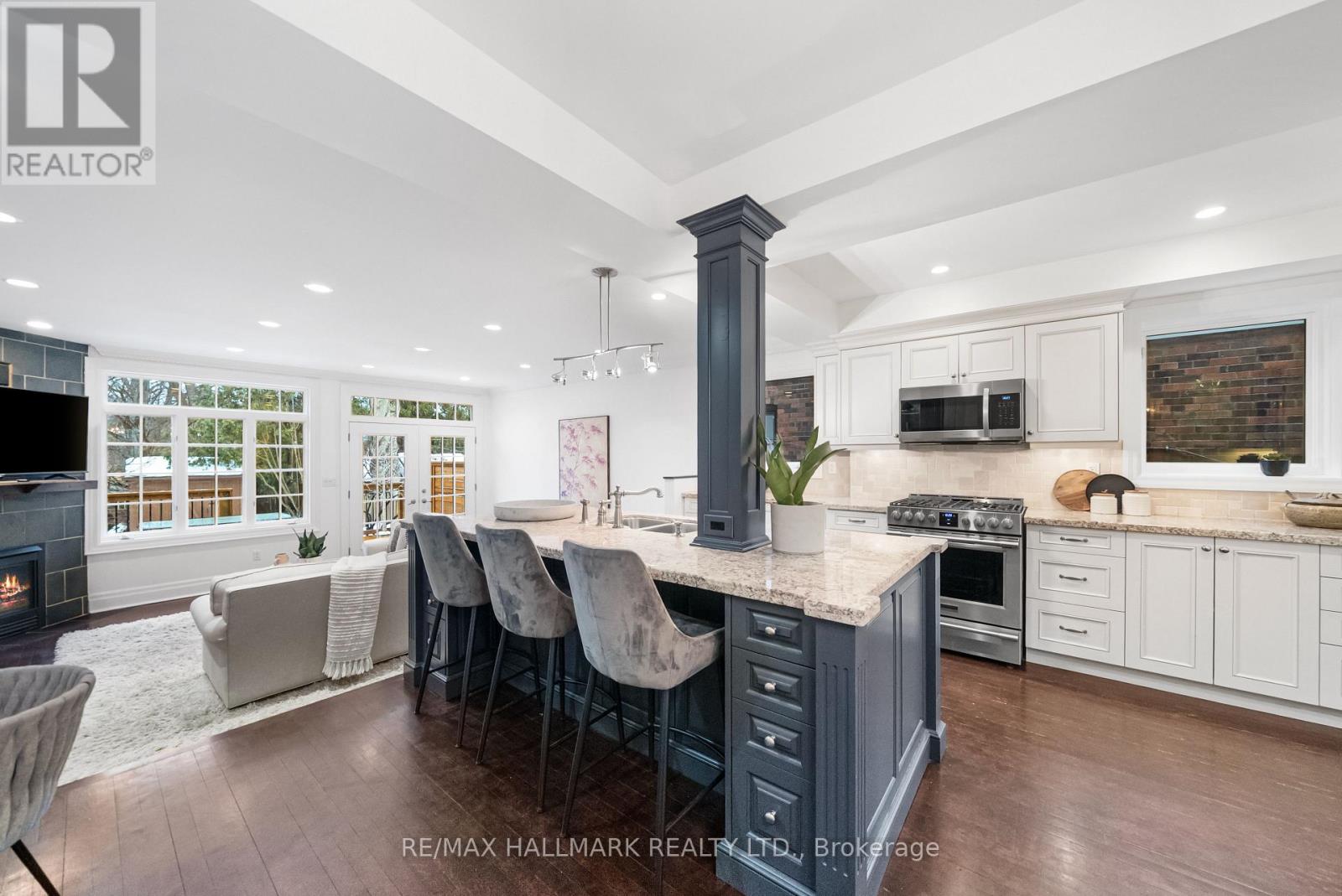 145 Wanless Avenue, Toronto, Ontario  M4N 1W3 - Photo 8 - C12816062