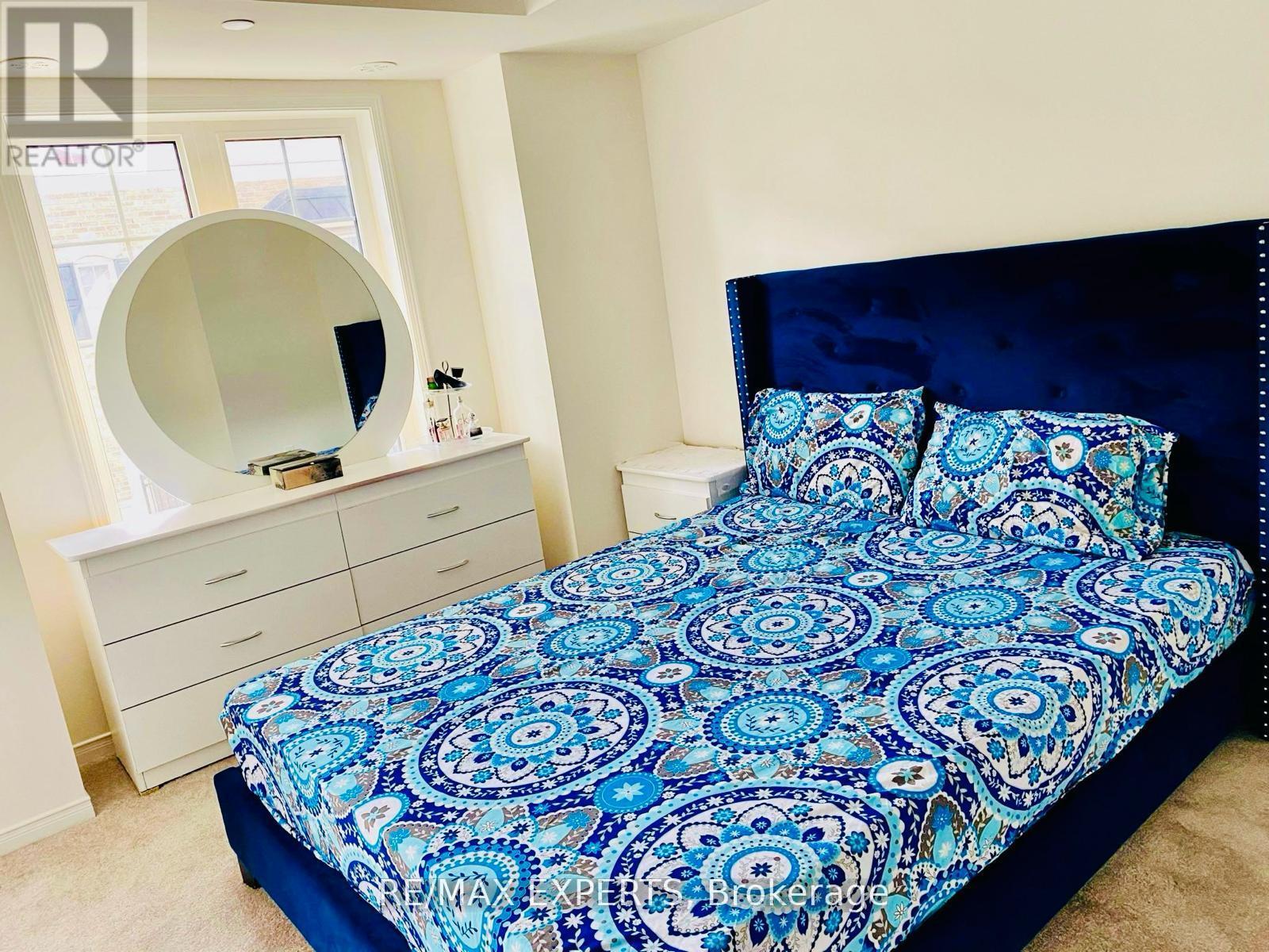 137 Gilboulee Path, Oshawa, Ontario  L1L 0M7 - Photo 11 - E12815998