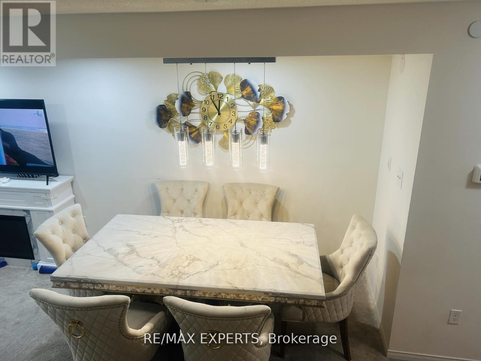 137 Gilboulee Path, Oshawa, Ontario  L1L 0M7 - Photo 4 - E12815998