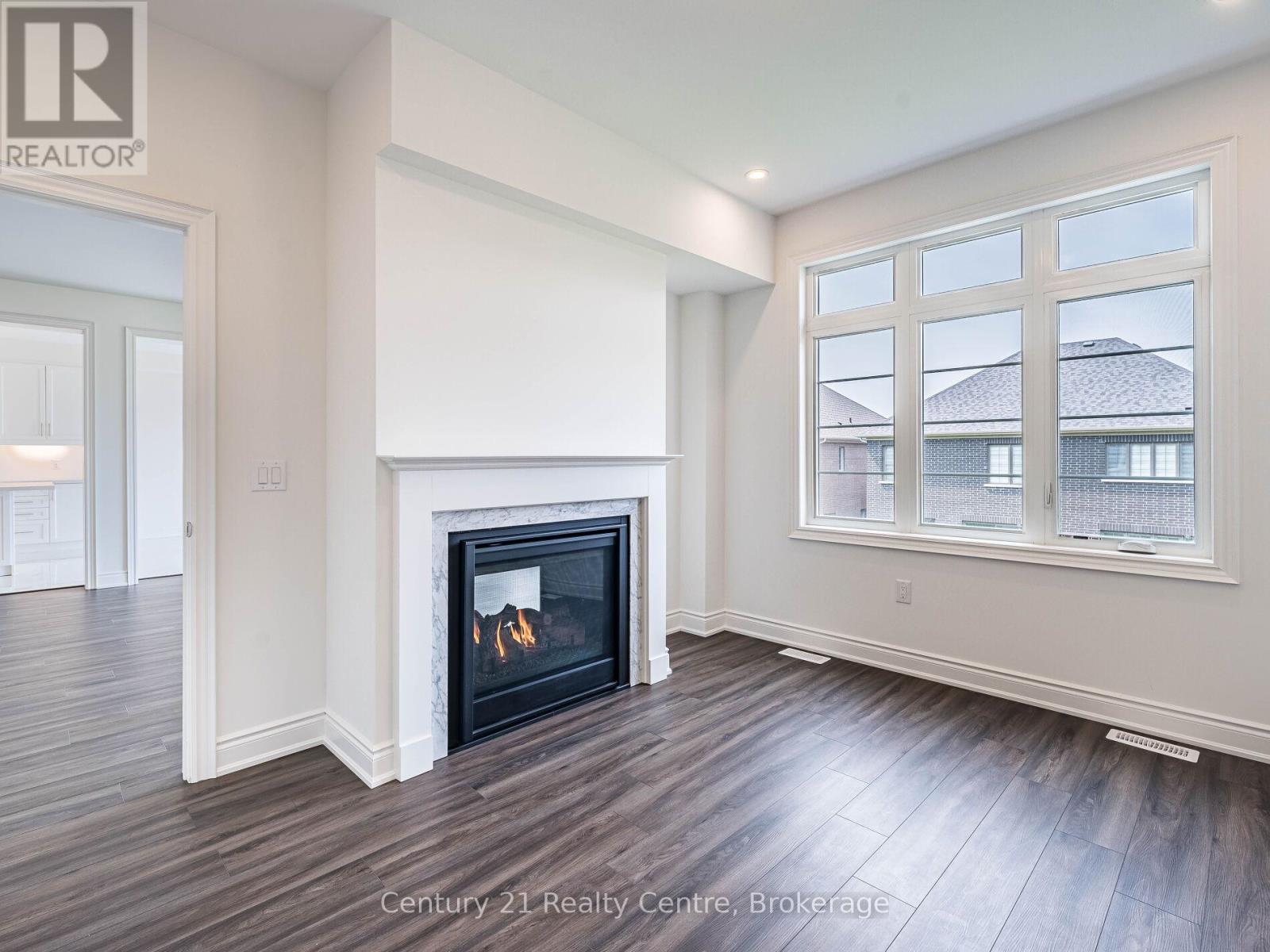 26 Hearn Street, Bradford West Gwillimbury, Ontario  L0G 1B0 - Photo 22 - N12815978