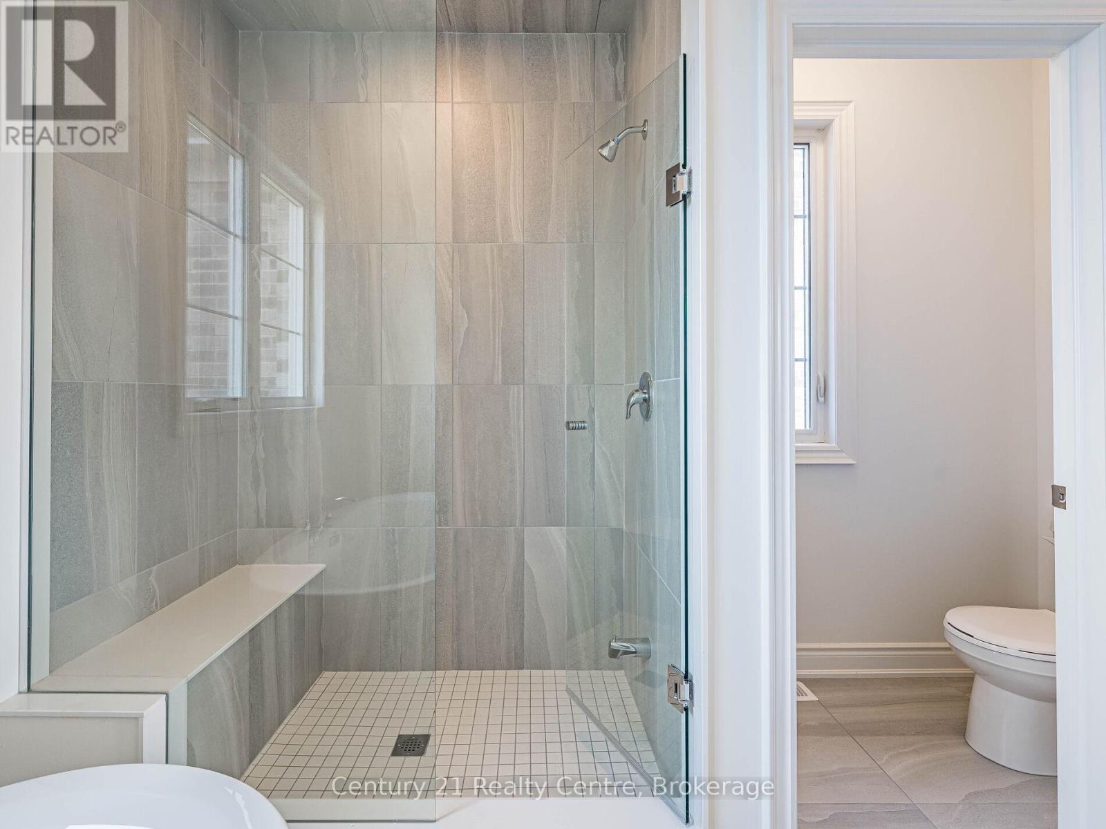 26 Hearn Street, Bradford West Gwillimbury, Ontario  L0G 1B0 - Photo 33 - N12815978