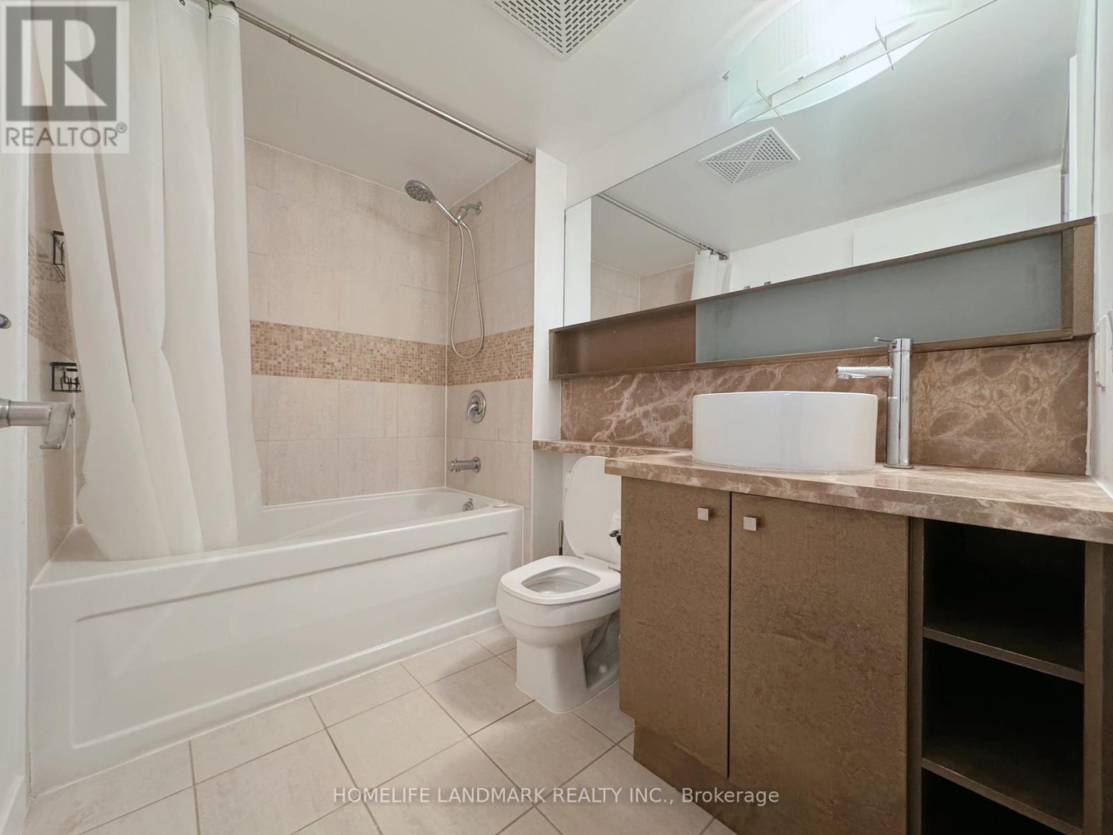 3806 - 11 Brunel Court, Toronto, Ontario  M5V 3Y3 - Photo 18 - C12814140