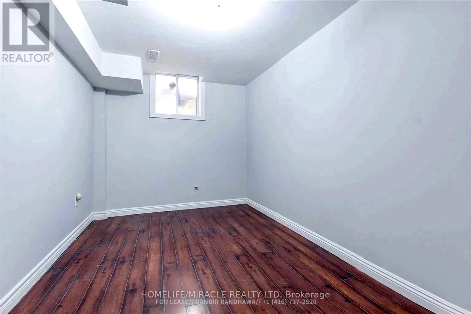 98 Laird Drive, Markham, Ontario  L3S 3N5 - Photo 17 - N12781420