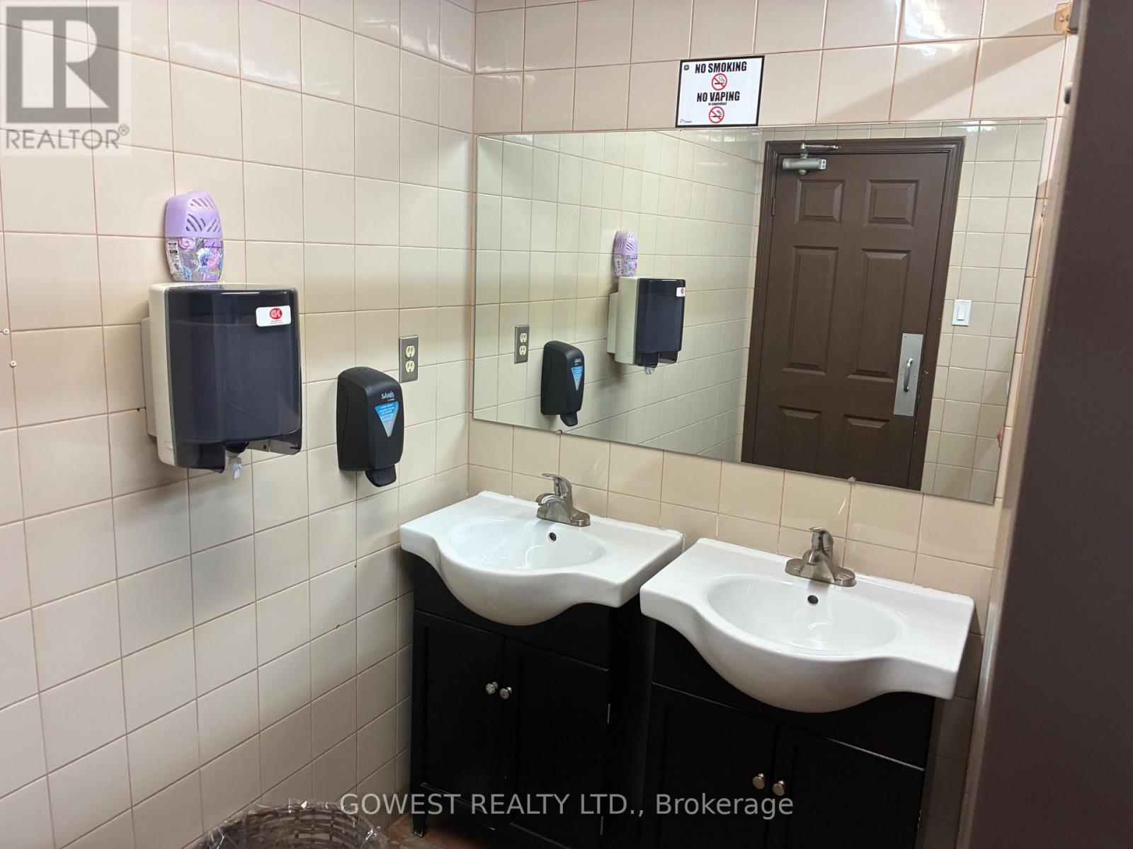 16 Spinnaker Way, Vaughan, Ontario  L4K 6X9 - Photo 33 - N12815870