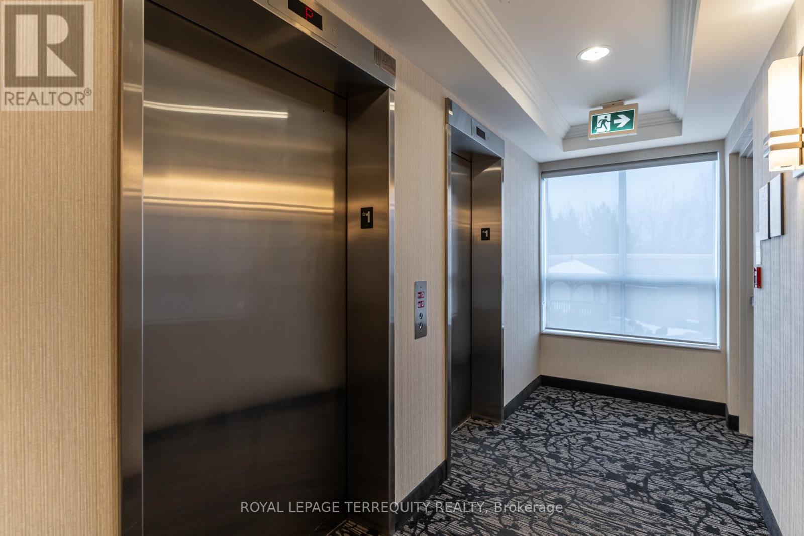 212 - 2085 Amherst Heights Drive, Burlington, Ontario  L7P 5C2 - Photo 8 - W12815988