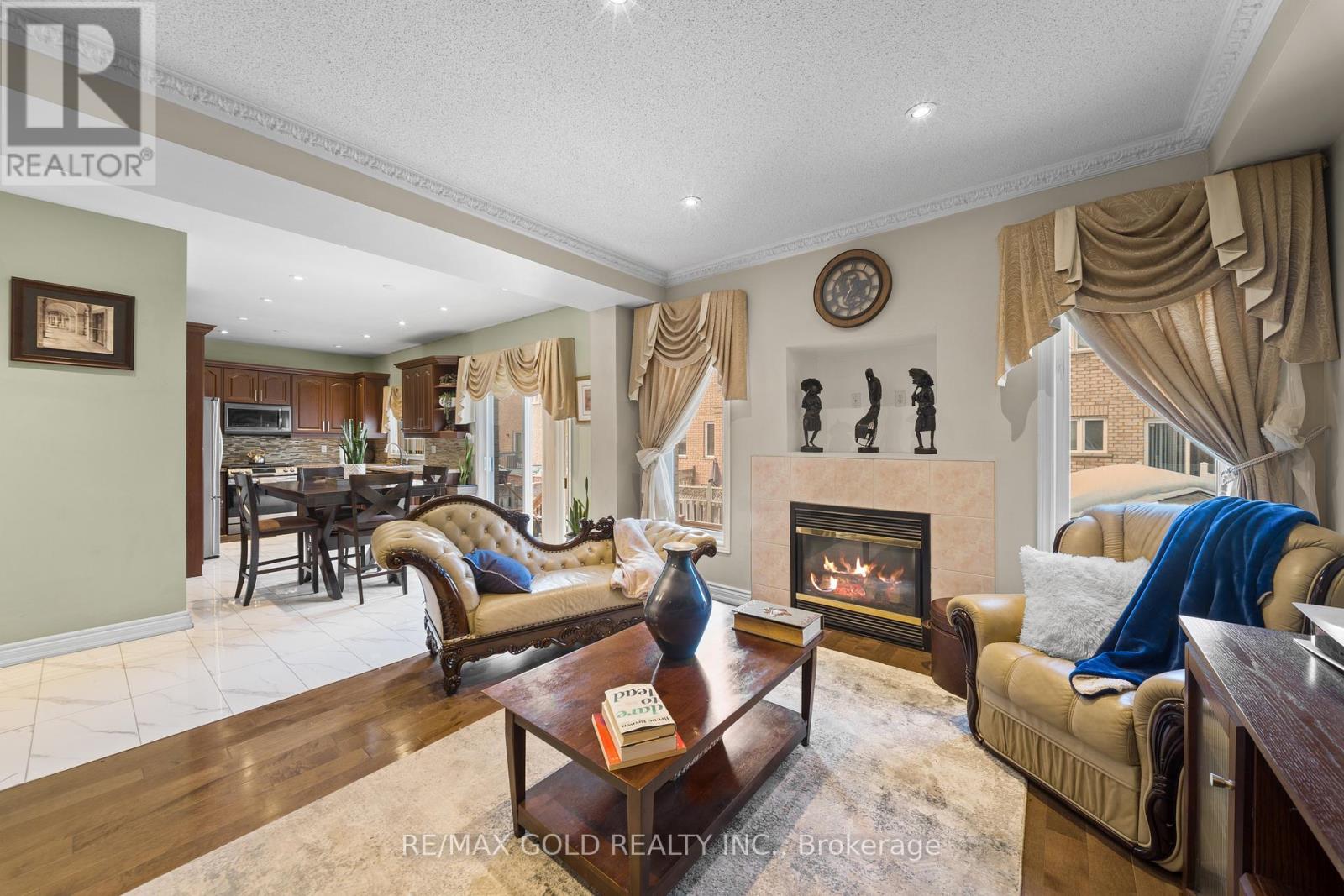 88 Octillo Boulevard, Brampton, Ontario  L6R 2V6 - Photo 21 - W12815992