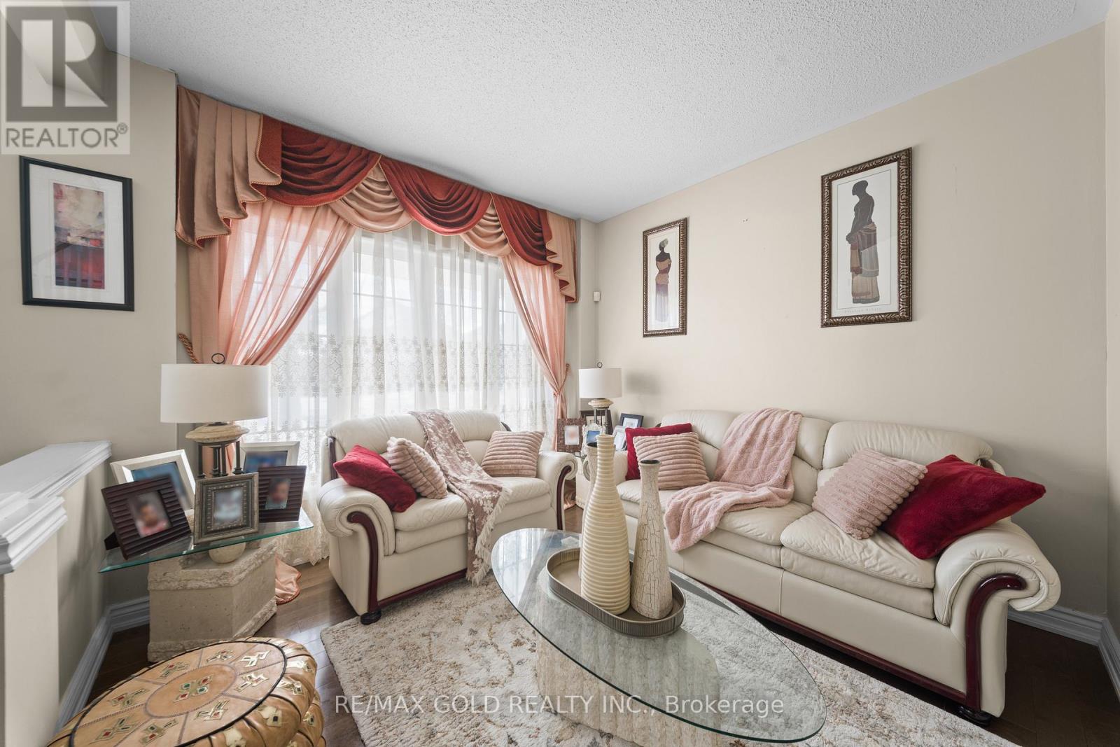 88 Octillo Boulevard, Brampton, Ontario  L6R 2V6 - Photo 6 - W12815992