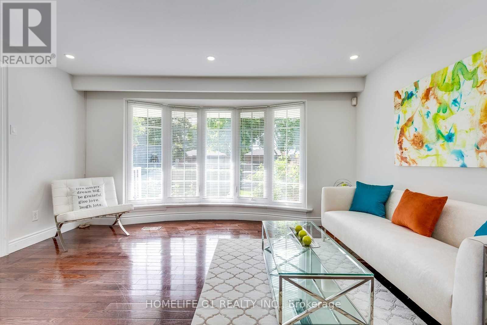 2503 Constable Road, Mississauga, Ontario  L5J 1V9 - Photo 5 - W12815994