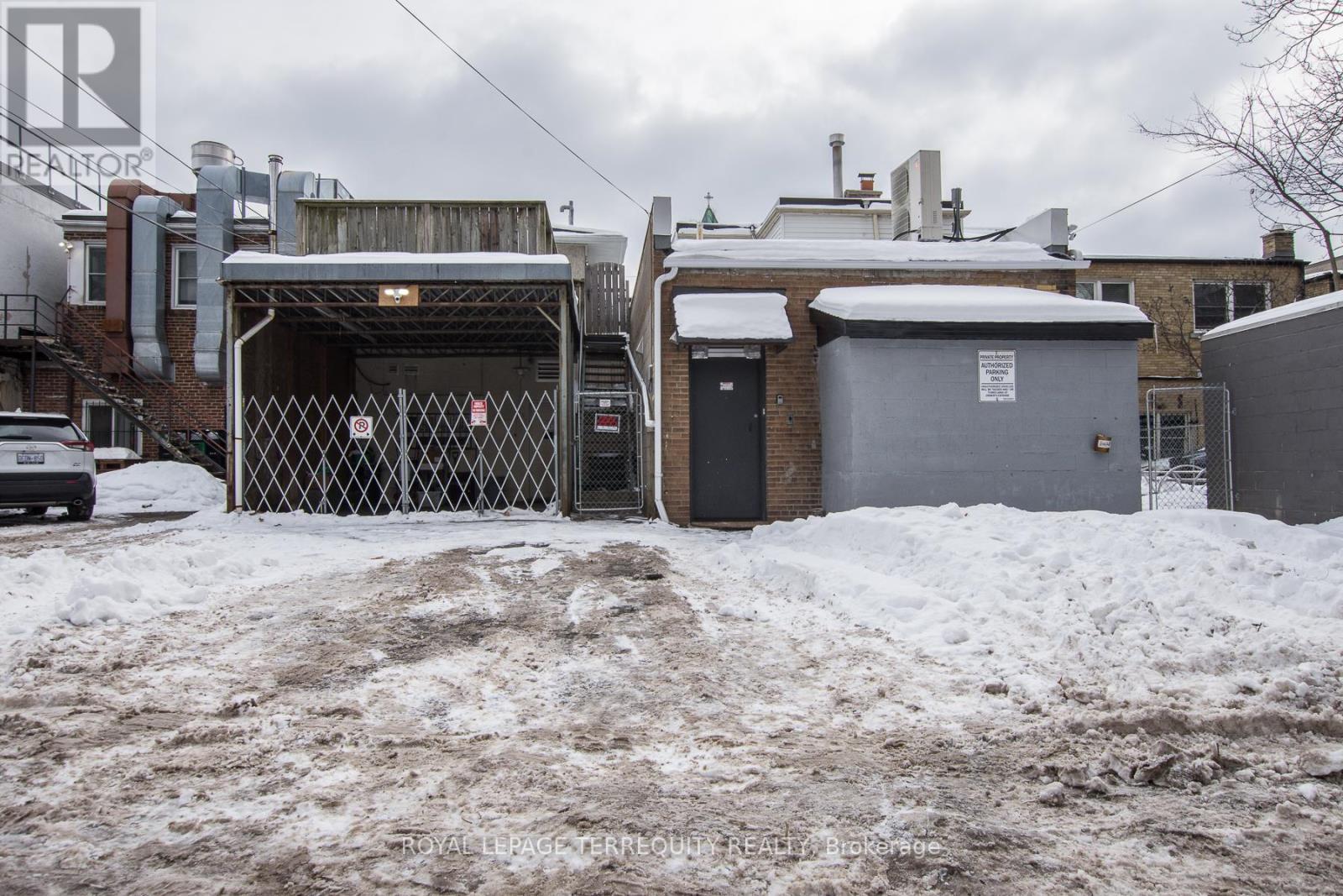 Main - 3042 Bloor Street W, Toronto (Kingsway South), Ontario  M8X 1C4 - Photo 17 - W12816020