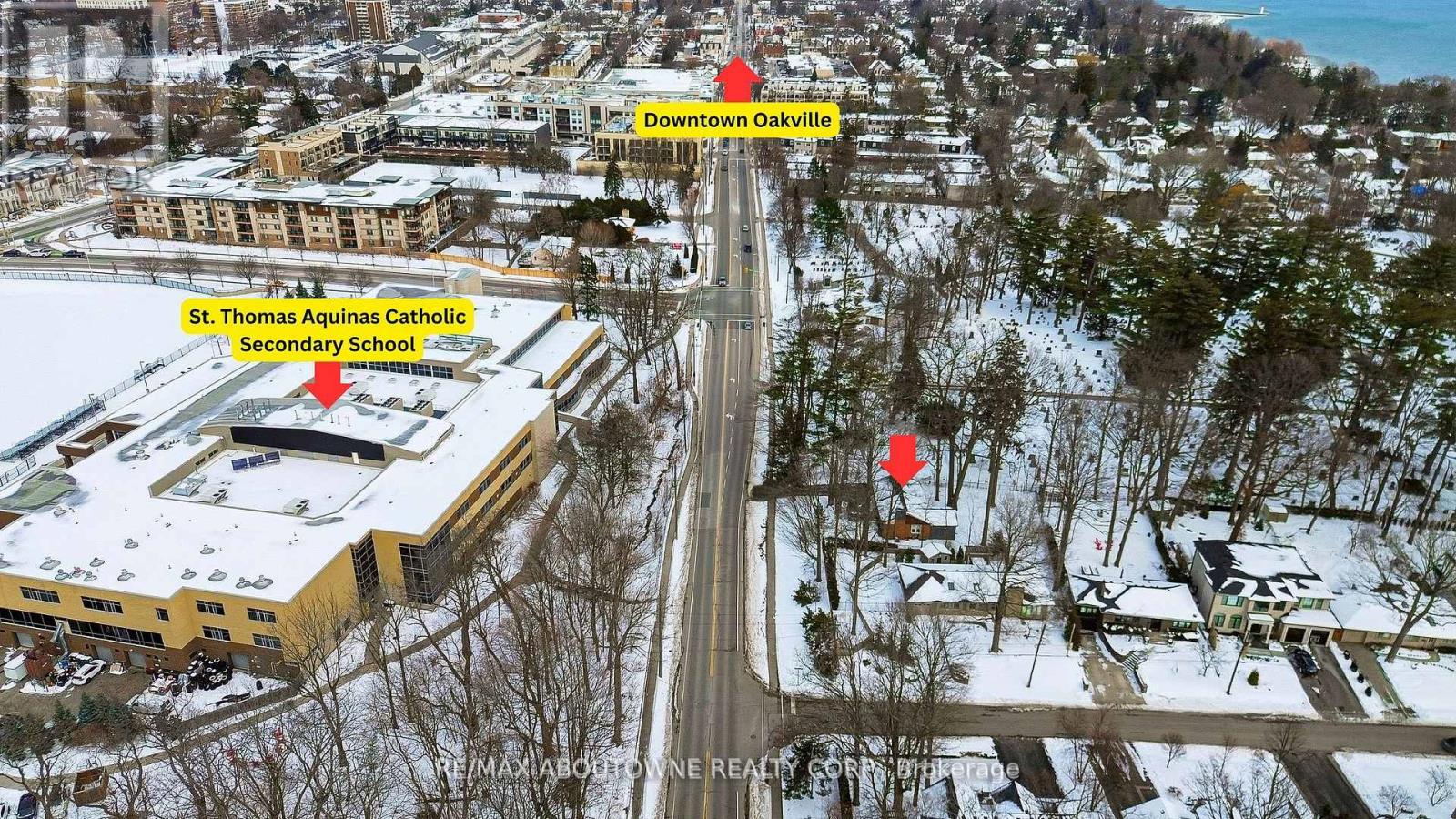 276 Lakeshore Road W, Oakville, Ontario  L6K 1E8 - Photo 28 - W12816046