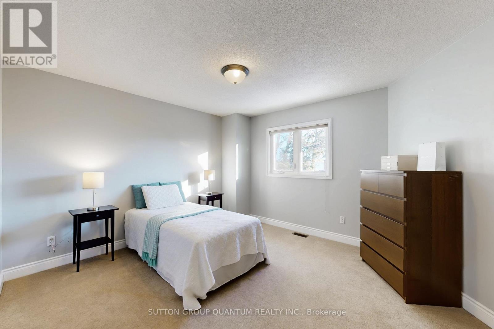 314 Leacock Avenue, Oakville, Ontario  L6H 5J1 - Photo 26 - W12816054