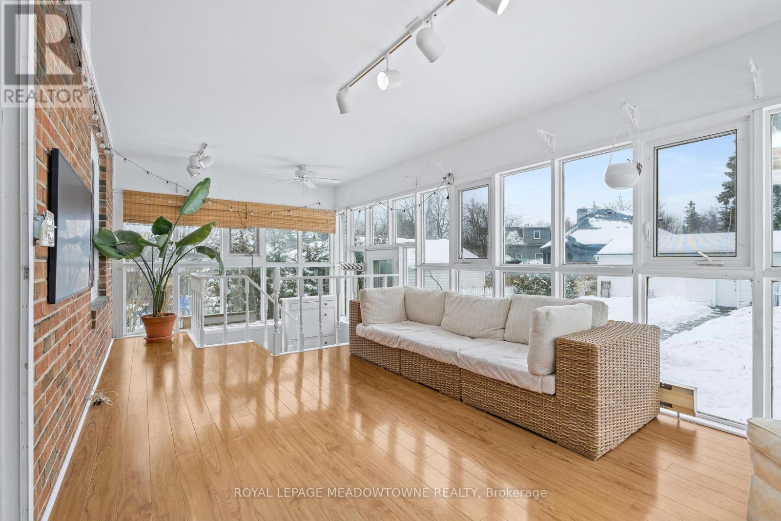 2 Ostrander Boulevard, Halton Hills, Ontario  L7G 1Z3 - Photo 12 - W12816058