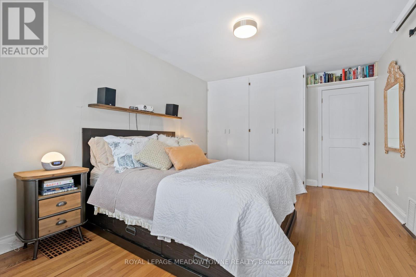 2 Ostrander Boulevard, Halton Hills, Ontario  L7G 1Z3 - Photo 16 - W12816058