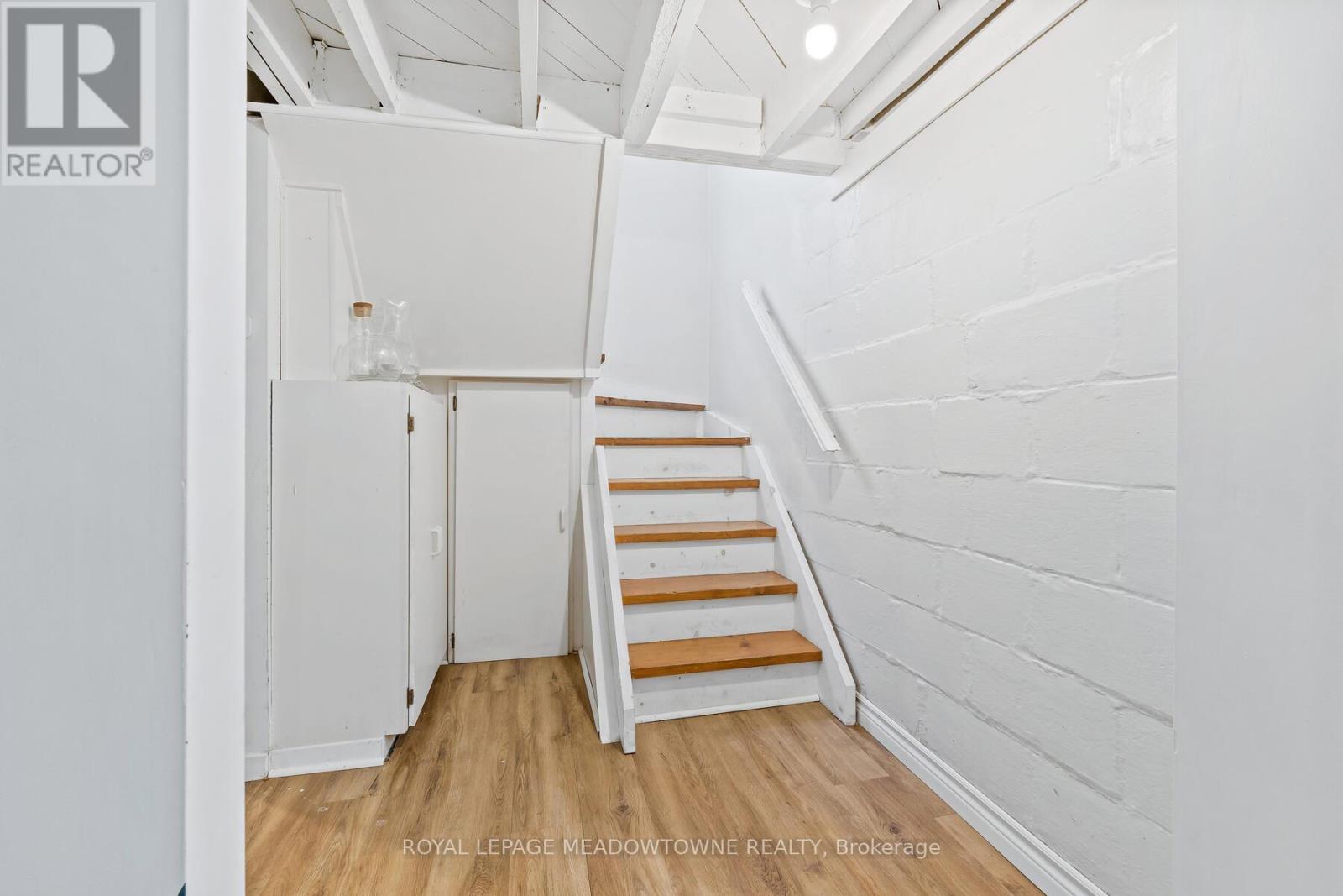 2 Ostrander Boulevard, Halton Hills, Ontario  L7G 1Z3 - Photo 23 - W12816058