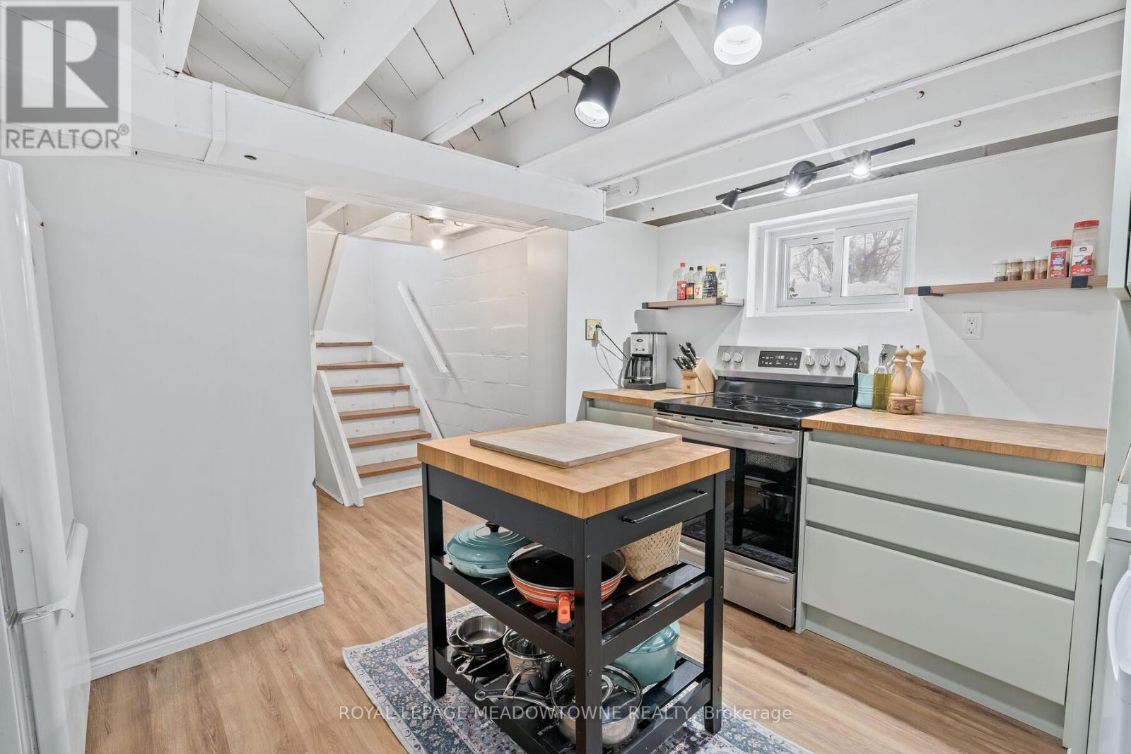 2 Ostrander Boulevard, Halton Hills, Ontario  L7G 1Z3 - Photo 25 - W12816058