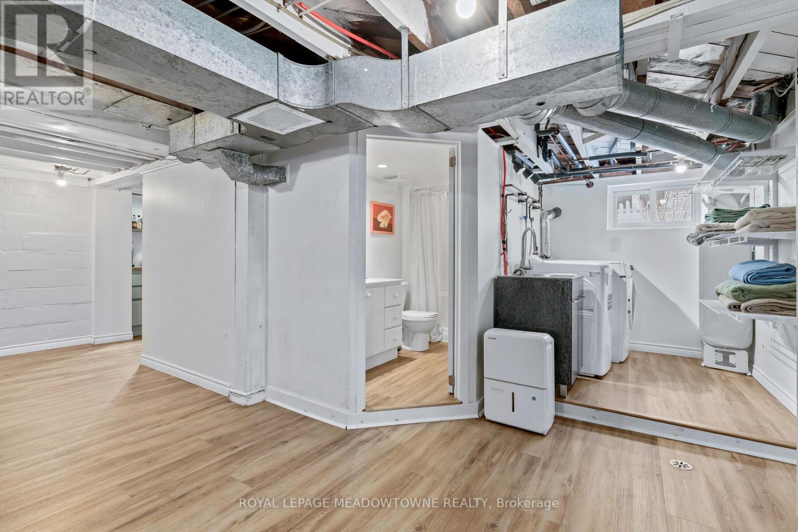 2 Ostrander Boulevard, Halton Hills, Ontario  L7G 1Z3 - Photo 27 - W12816058