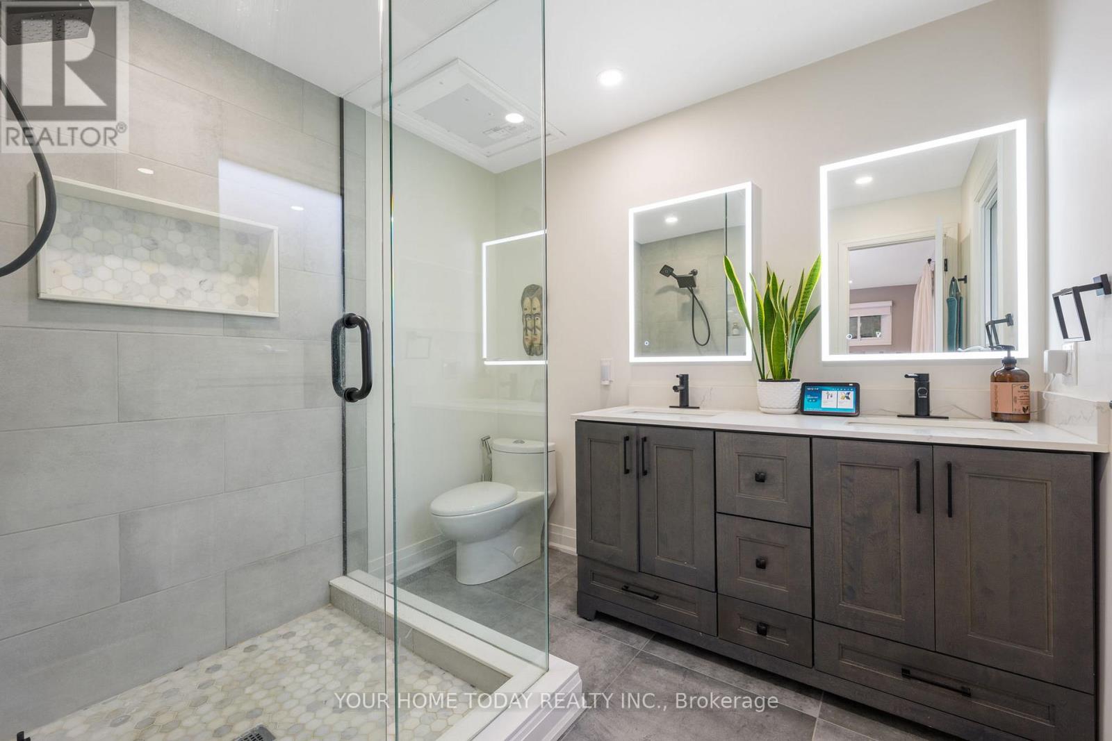 190 Main Street S, Halton Hills, Ontario  L7G 3E9 - Photo 21 - W12816068