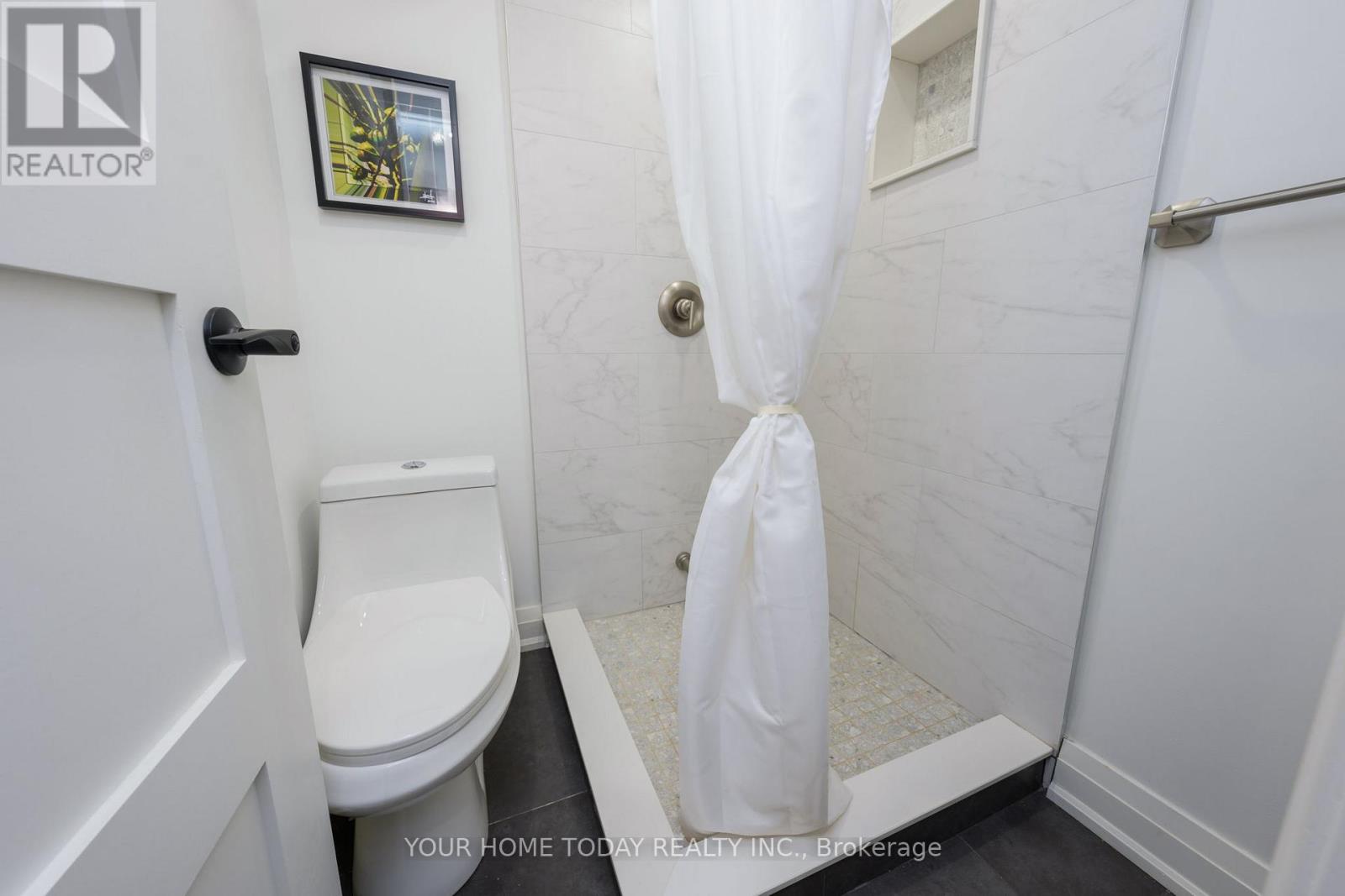 190 Main Street S, Halton Hills, Ontario  L7G 3E9 - Photo 37 - W12816068