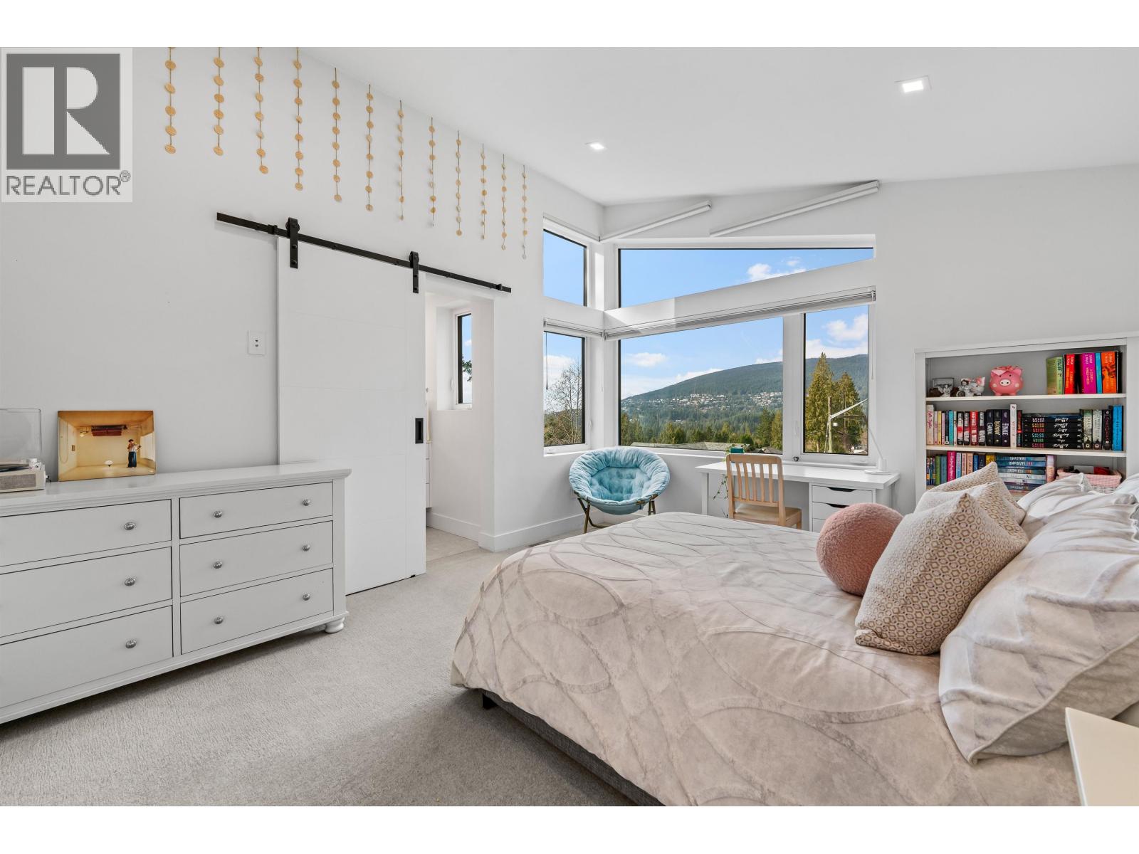 4528 Skyline Drive, North Vancouver, British Columbia  V7R 3H1 - Photo 22 - R3089495