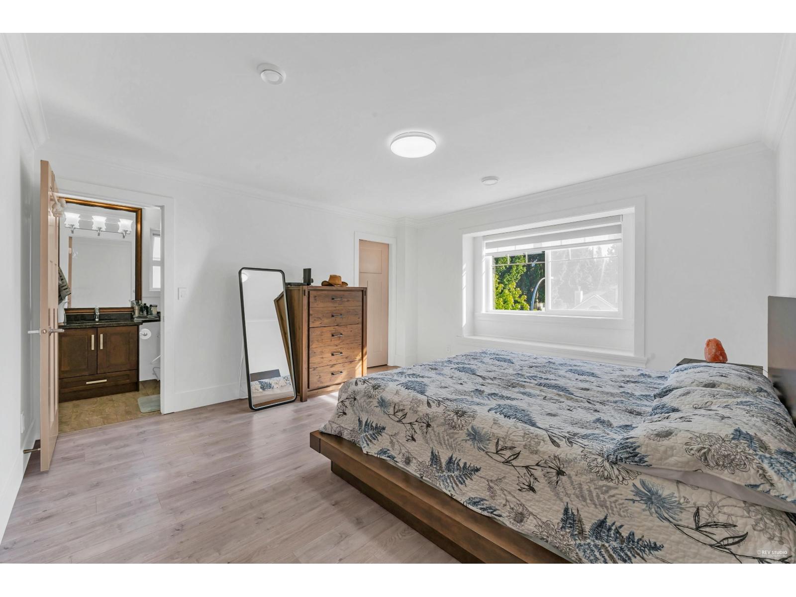 2262 Madrona Place, Surrey, British Columbia  V4A 7Z4 - Photo 23 - R3084768