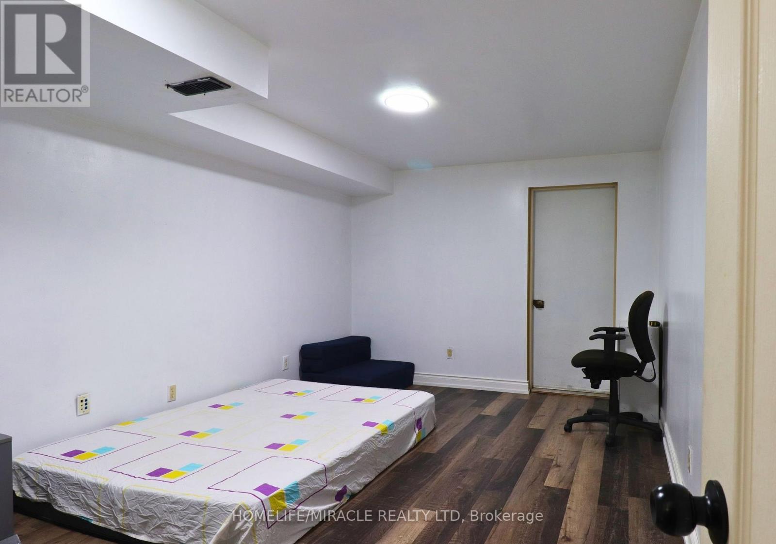 3 Caprice Court, Kitchener, Ontario  N2M 5M2 - Photo 15 - X12815976