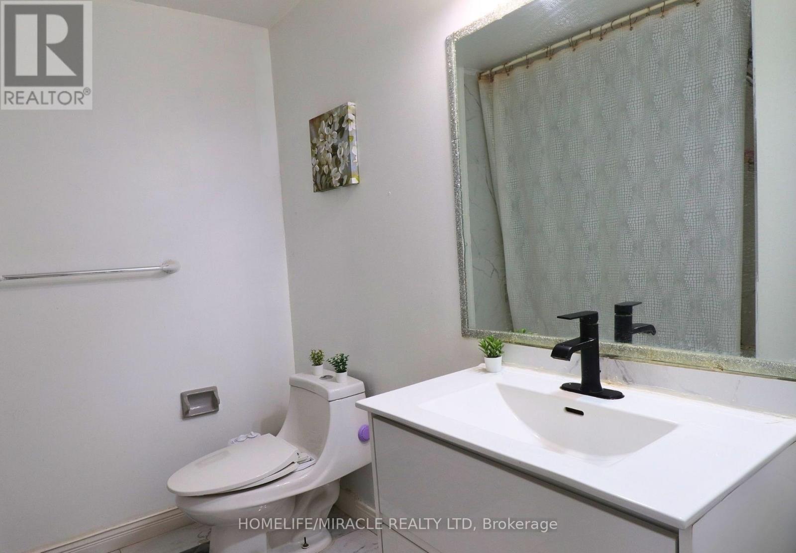 3 Caprice Court, Kitchener, Ontario  N2M 5M2 - Photo 27 - X12815976