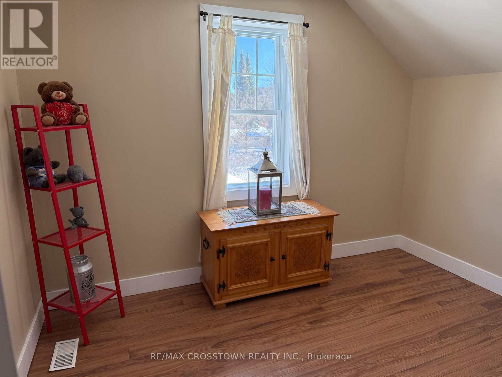 112 Arthur Street, Powassan, Ontario  P0H 2L0 - Photo 14 - X12816002