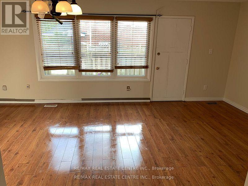 43 Albright Road, Hamilton, Ontario  L8K 6H5 - Photo 13 - X12816016