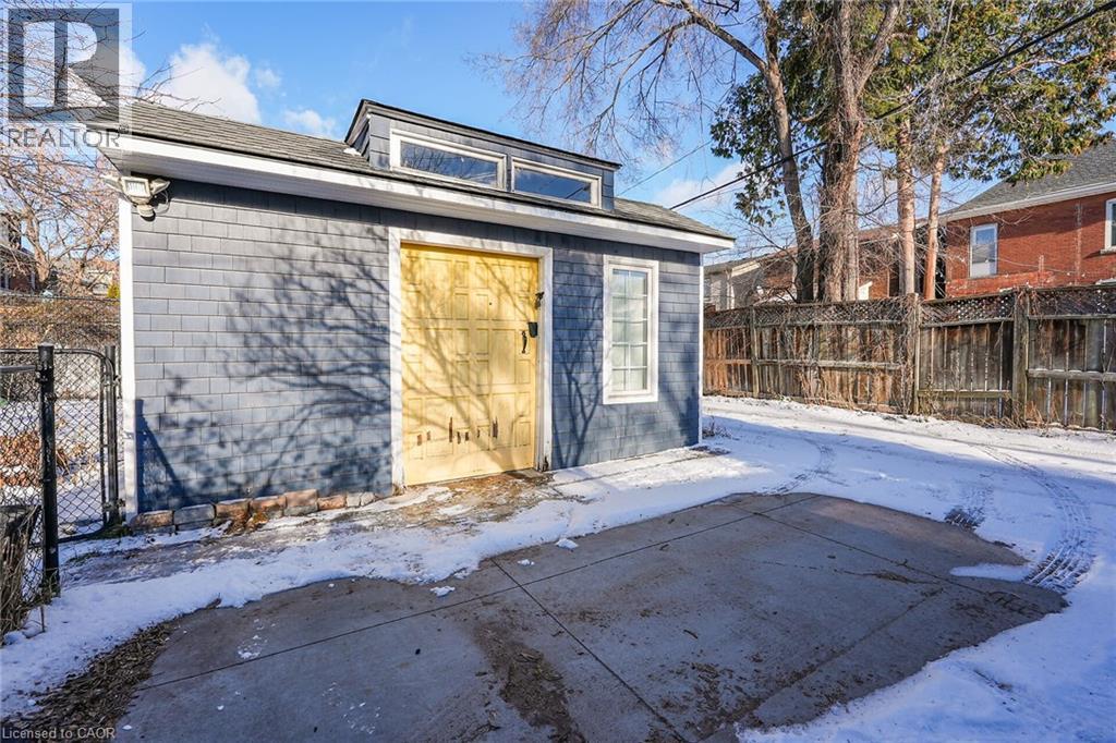 207 Edgemont Street S, Hamilton, Ontario  L8K 2J1 - Photo 31 - 40807104