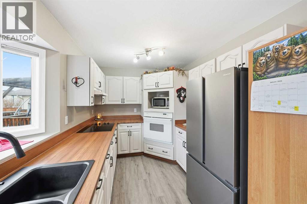 302 Strathaven Drive, Strathmore, Alberta  T1P 1M2 - Photo 12 - A2281112