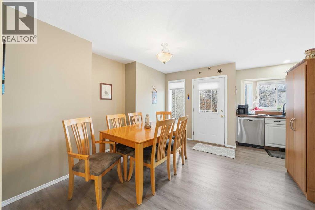 302 Strathaven Drive, Strathmore, Alberta  T1P 1M2 - Photo 9 - A2281112